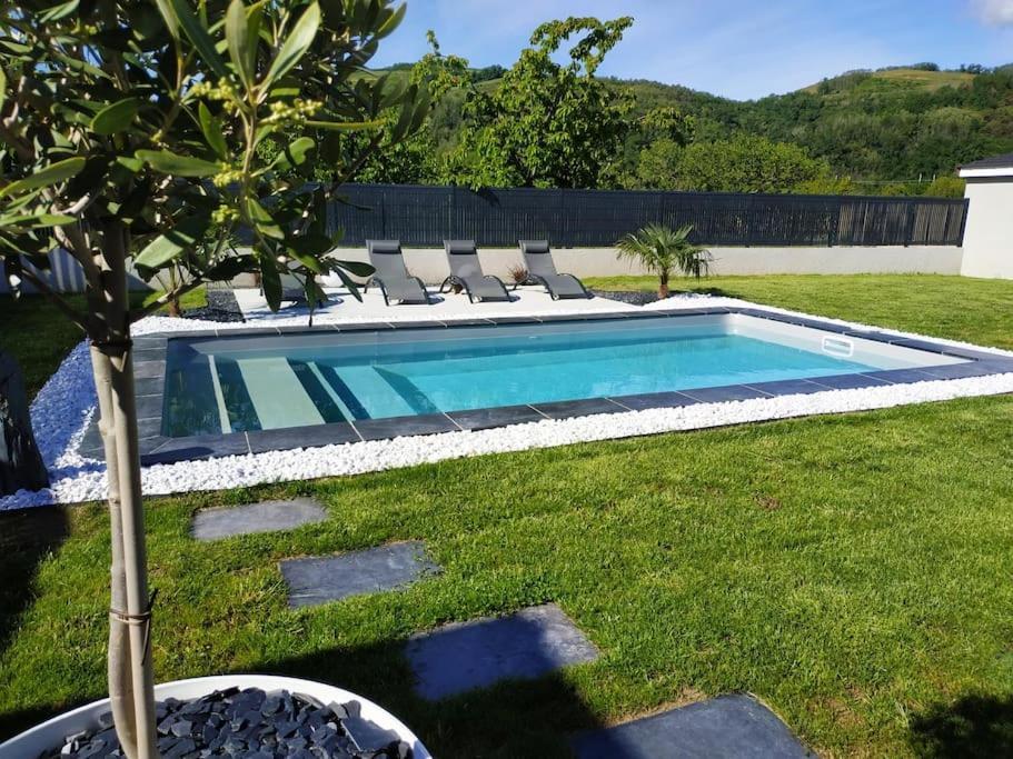 Chambre & Sdb Privee Avec Piscine En Bord De Via Rhona Sarras Exterior foto